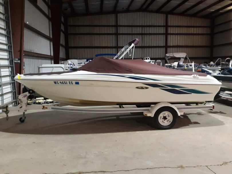 Sale Pending – 1998 Sea Ray 180BR (B17432)