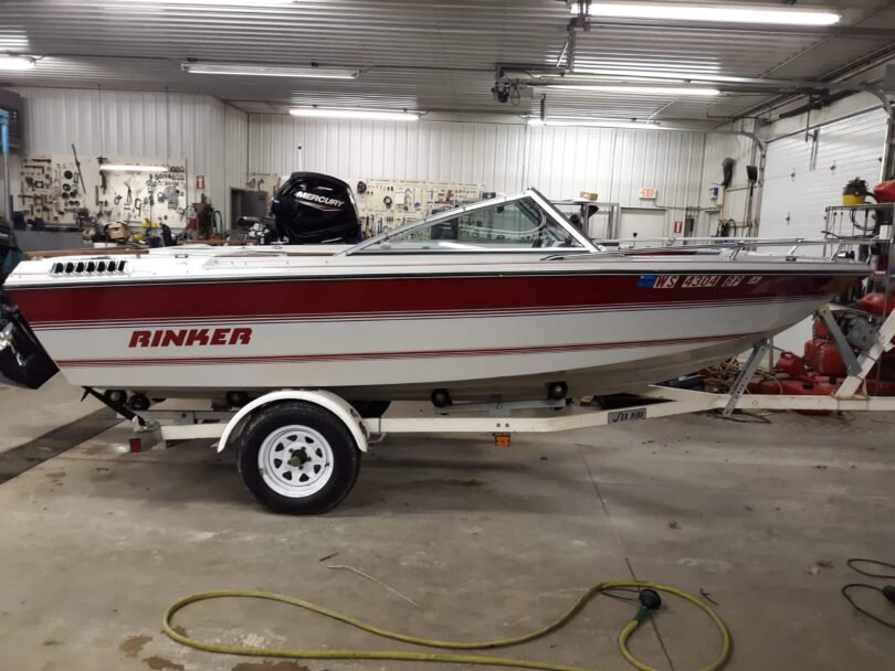 1987 Rinker V170 Ski & Cruise Boat (B17507)