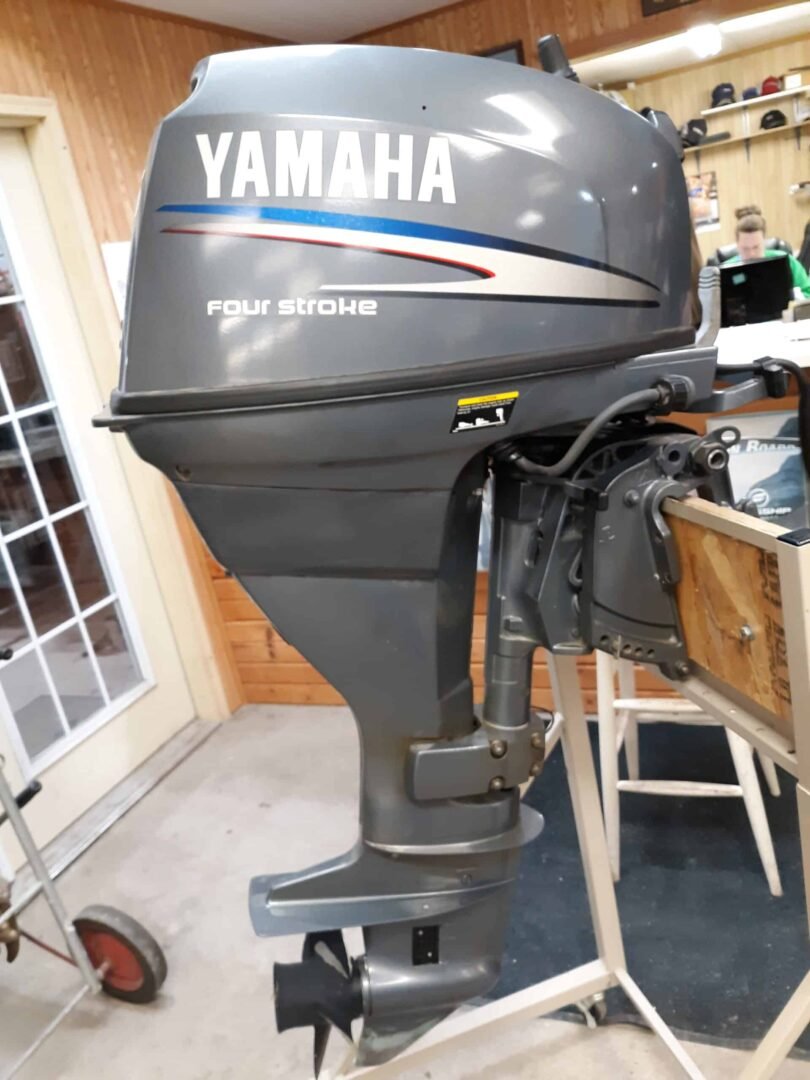 2005 Yamaha F25ELH Long Tiller 4S (M16720)