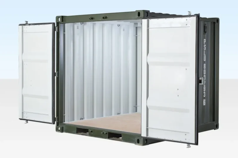 636-Portable-Space-Day2-2.5.18-8ft-Onetrip-Open-final-960x640-1 NEW 8FT SHIPPING CONTAINER (GREEN RAL 6007) FEATURES
