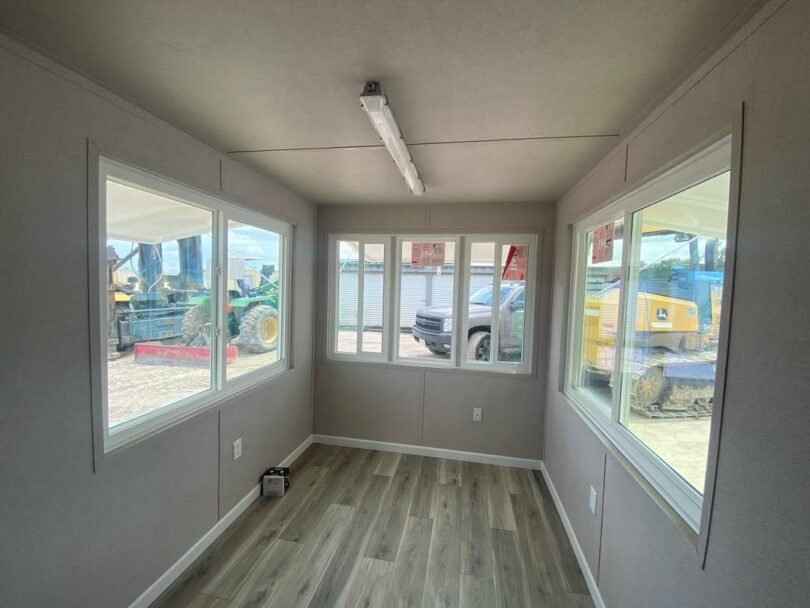 WhatsApp-Image-2025-07-07-at-00.47.51_efd04661 20ft Custom Office Container